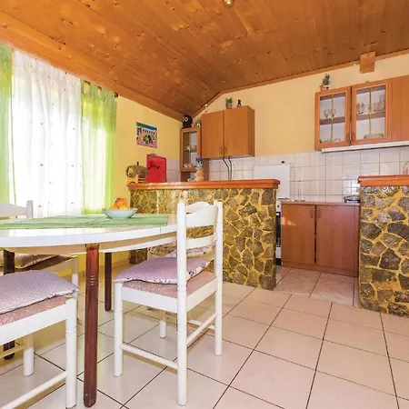 Apartment Lovely Apartment In Zaton With Wifi